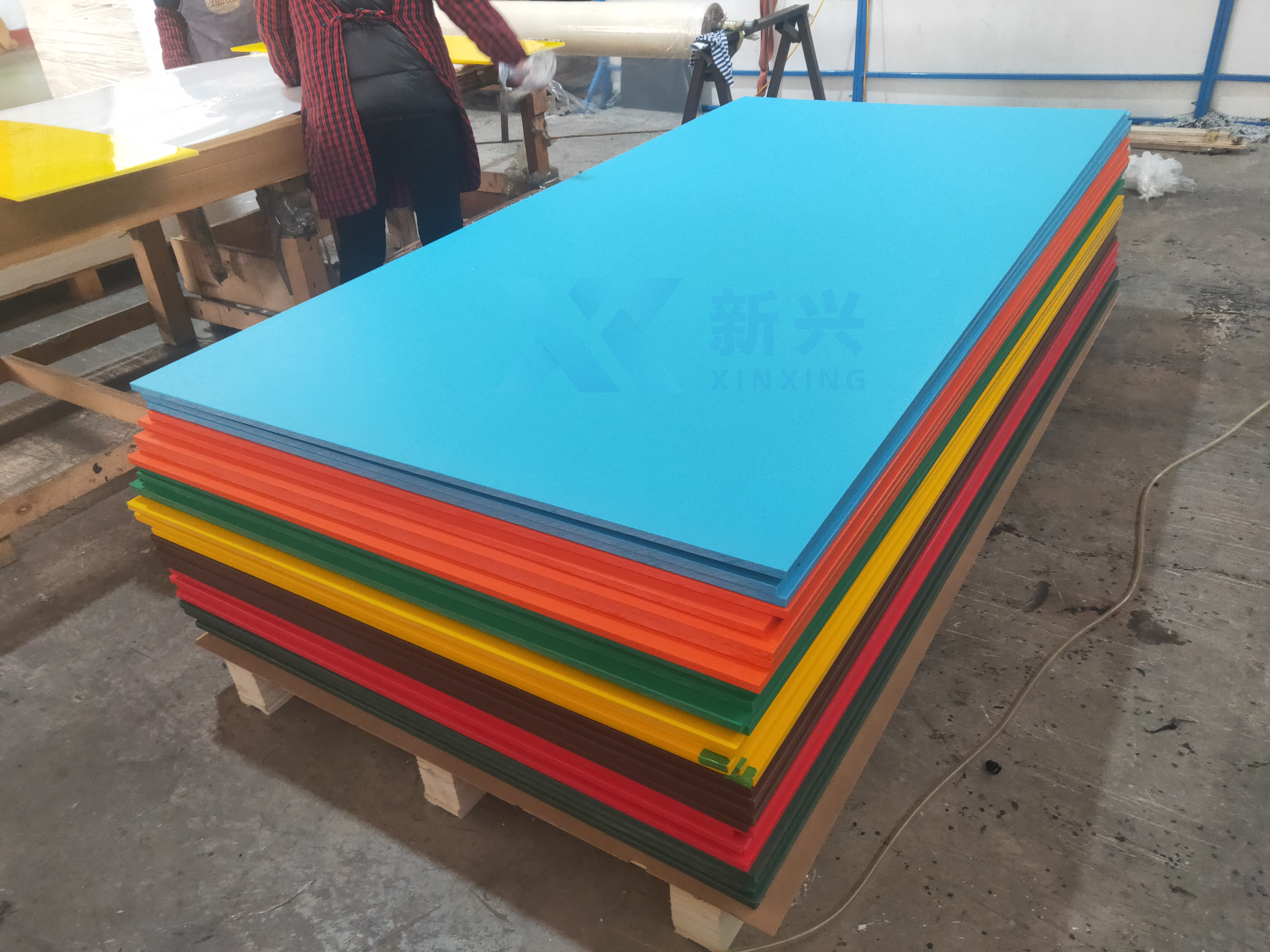 Textured HDPE Board Double Color Three Layer Orange Peel HDPE Plastic Sheet